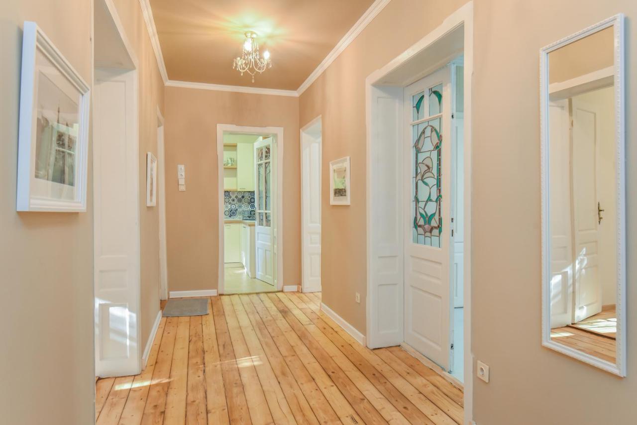 Spacious Vintage 2Br, 2Bath Apartment By Flat Mаnager Sofia Luaran gambar